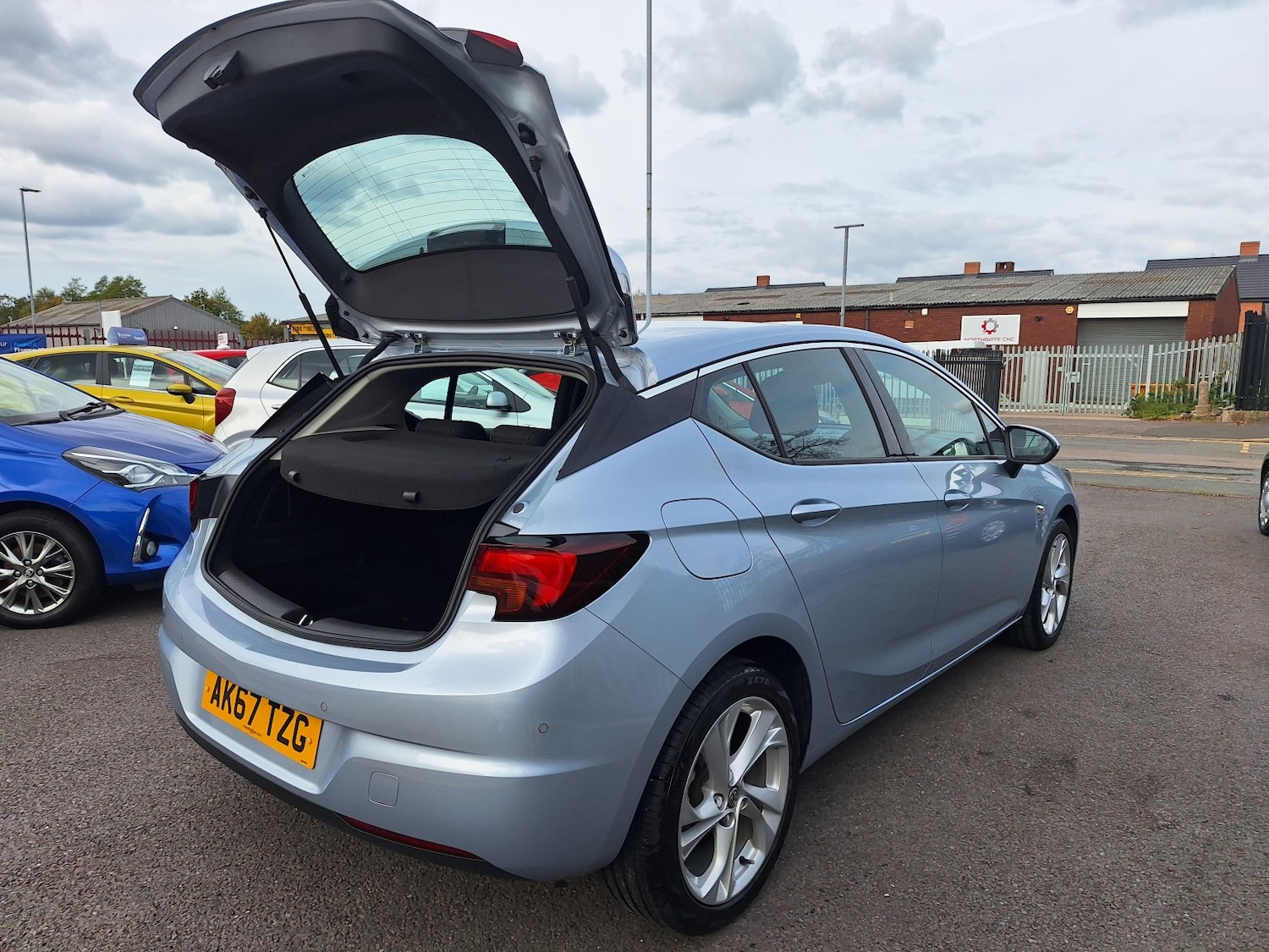 Used Vauxhall Astra 2017 for sale - 76579903: Photo 12