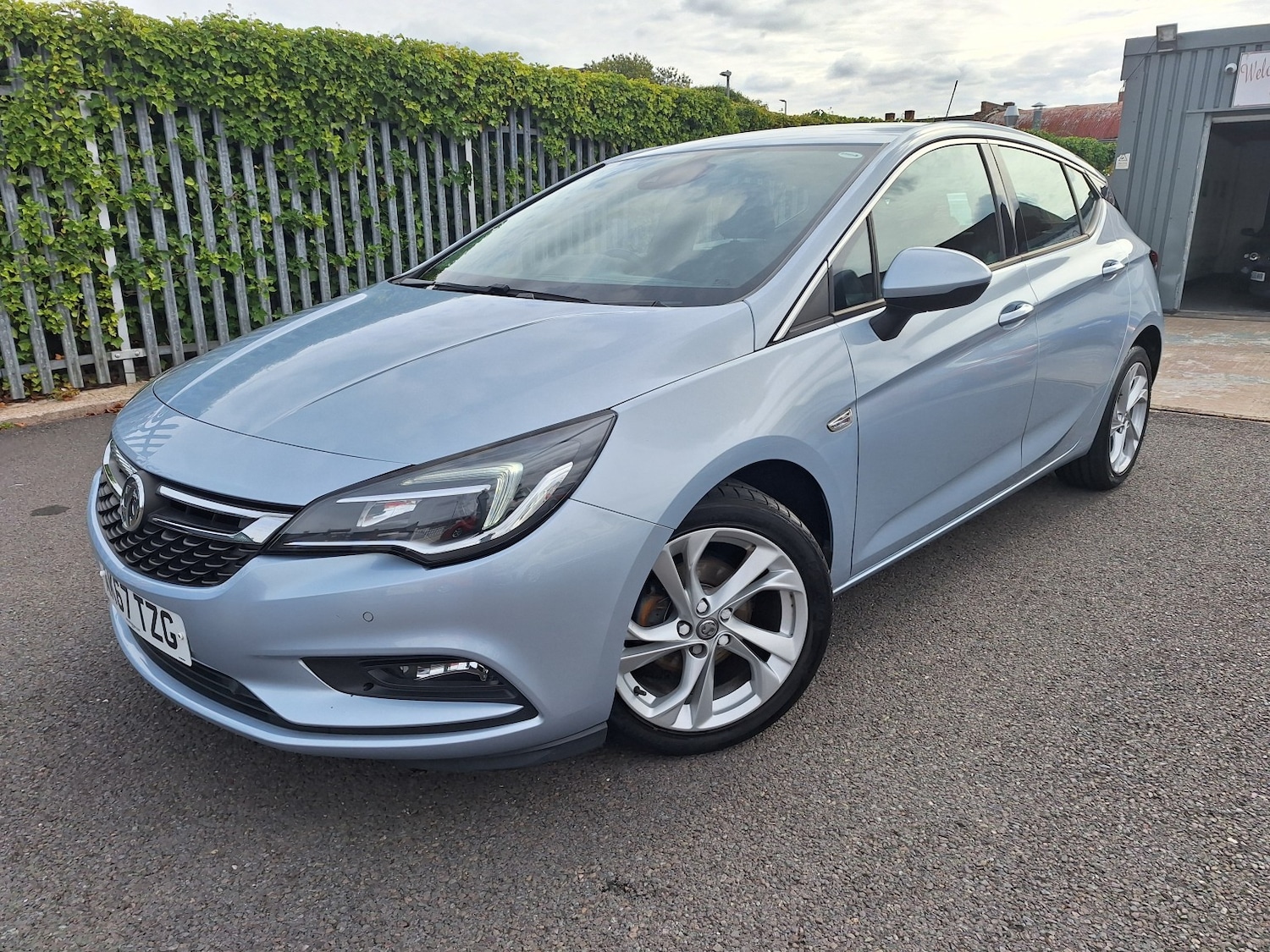Used Vauxhall Astra 2017 for sale - 76579903: Photo 33