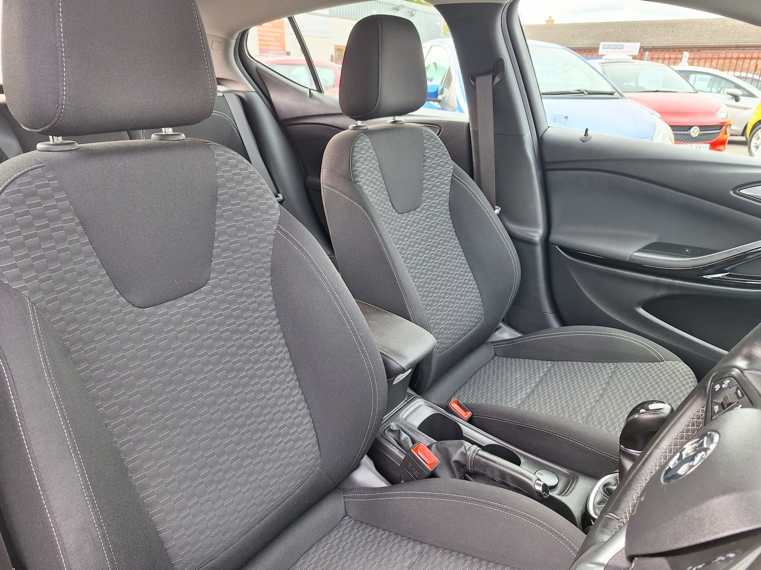 Used Vauxhall Astra 2017 for sale - 76579903: Photo 36