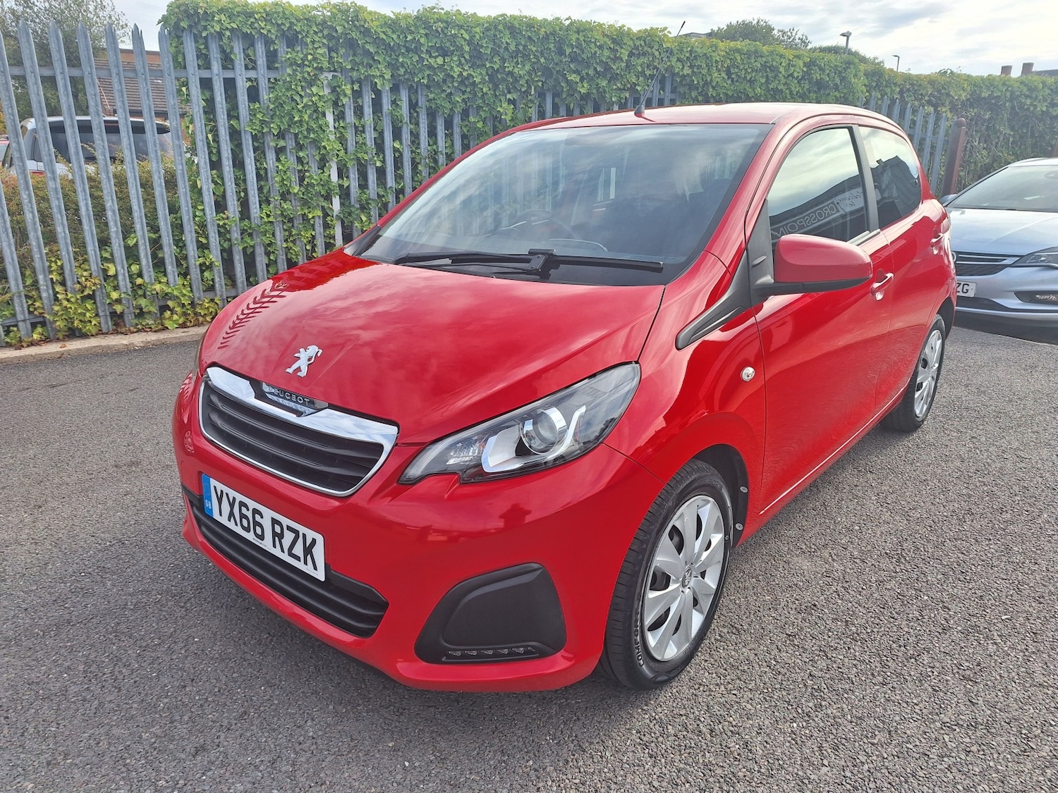 Used Peugeot 108 2016 for sale - 76579902: Photo 3