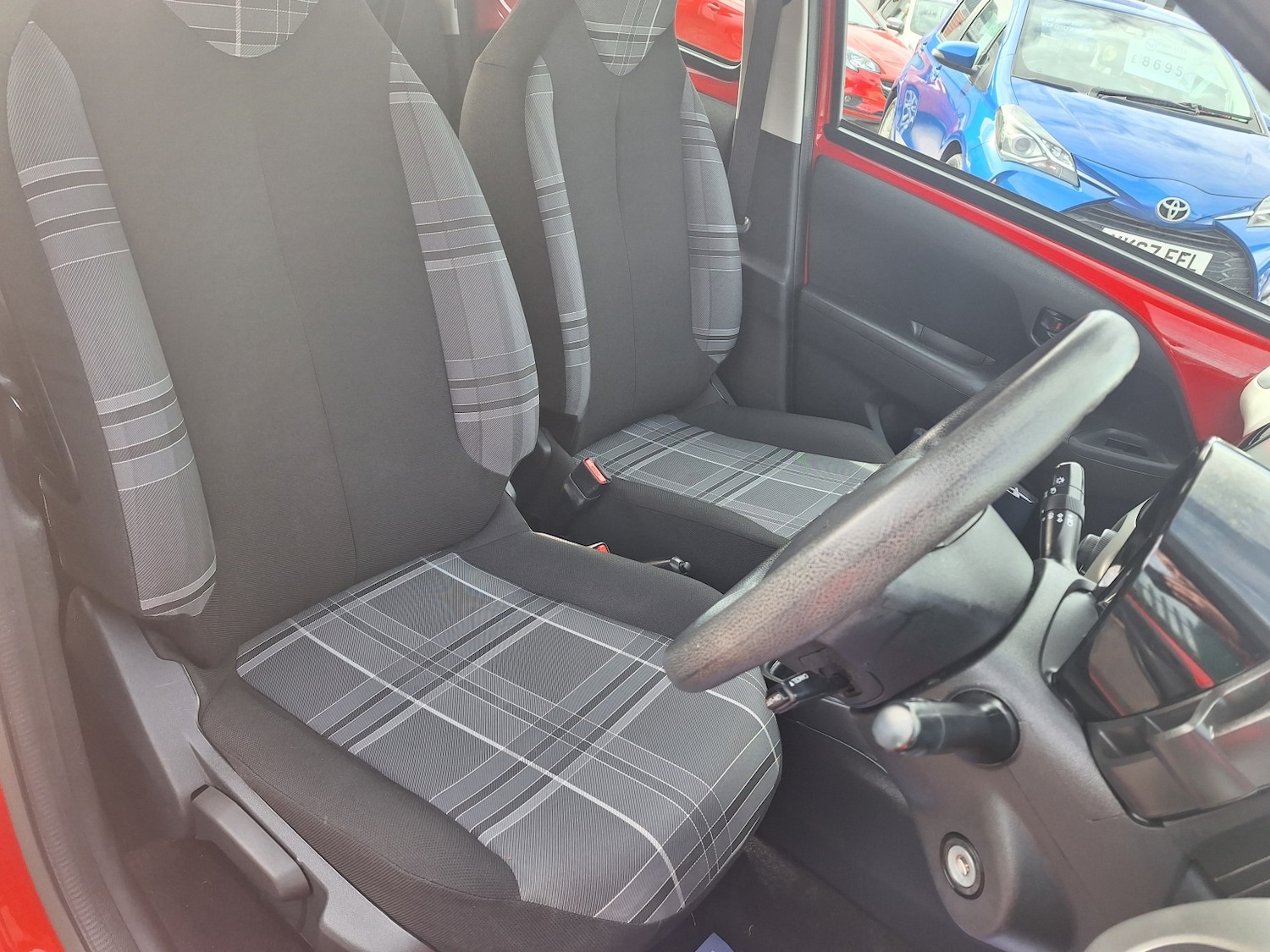 Used Peugeot 108 2016 for sale - 76579902: Photo 7