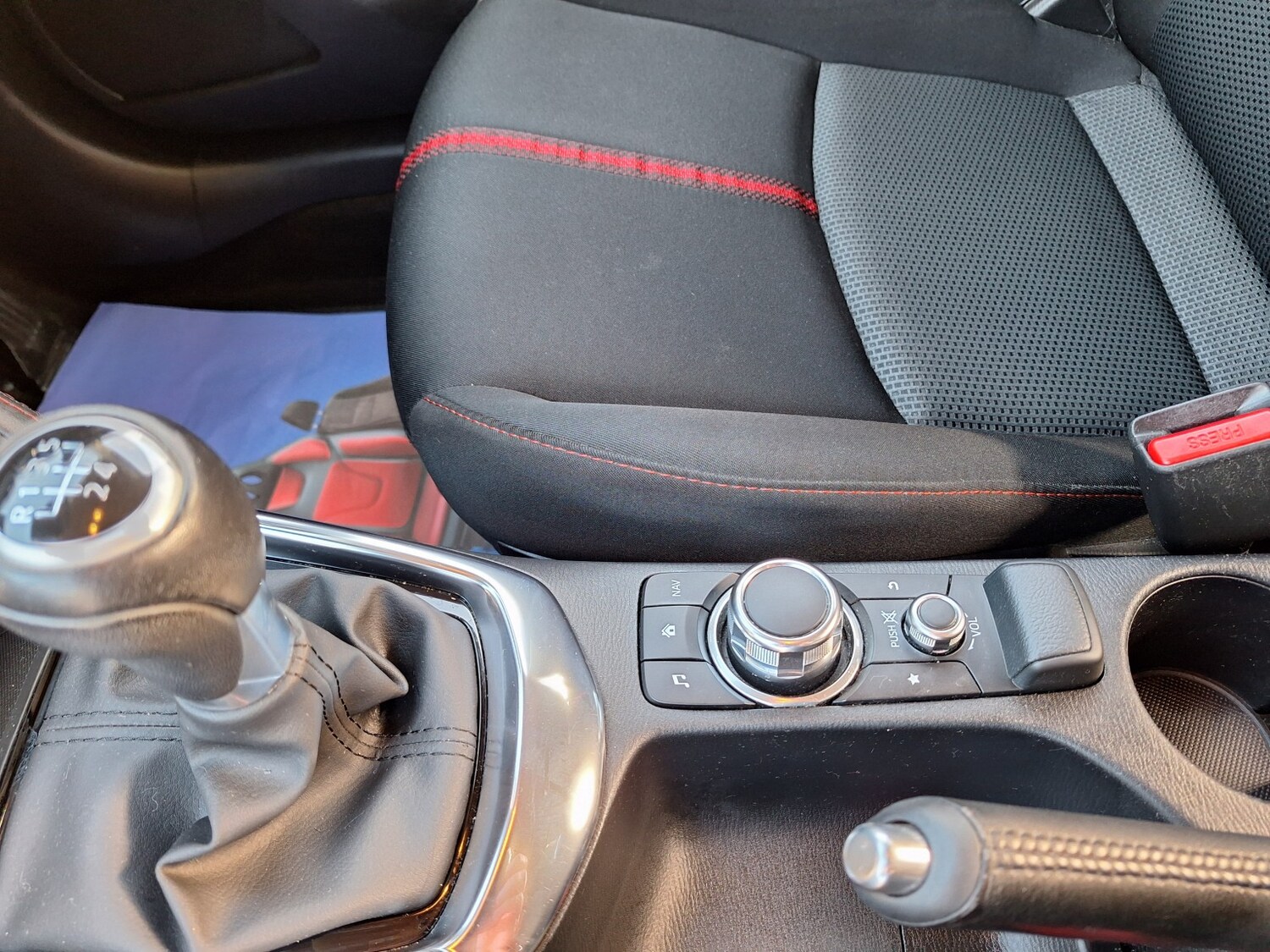 Used Mazda Mazda2 2015 for sale - 77370708: Photo 11