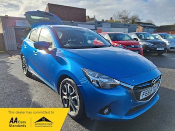 Used Mazda Mazda2 2015 for sale - 77370708: Photo