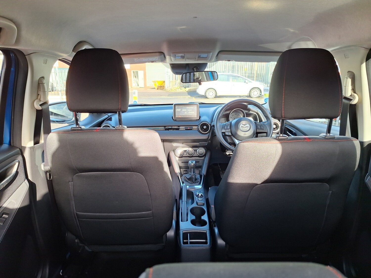 Used Mazda Mazda2 2015 for sale - 77370708: Photo 21