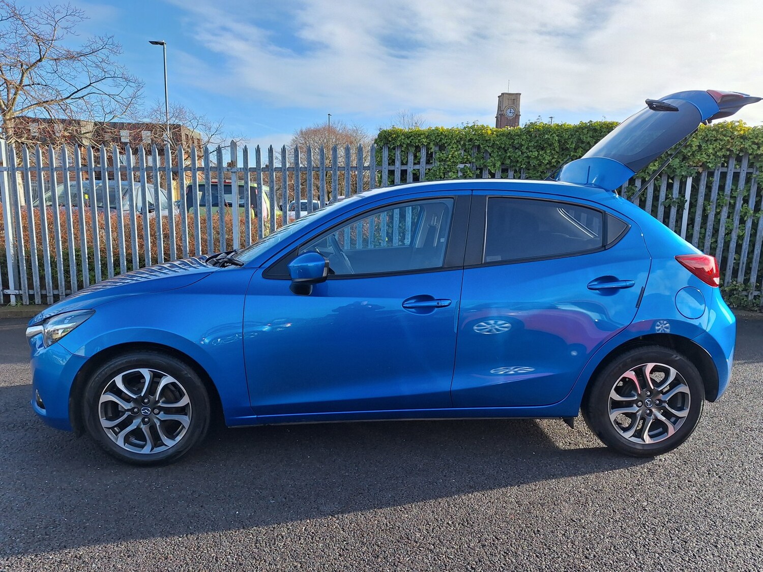 Used Mazda Mazda2 2015 for sale - 77370708: Photo 29