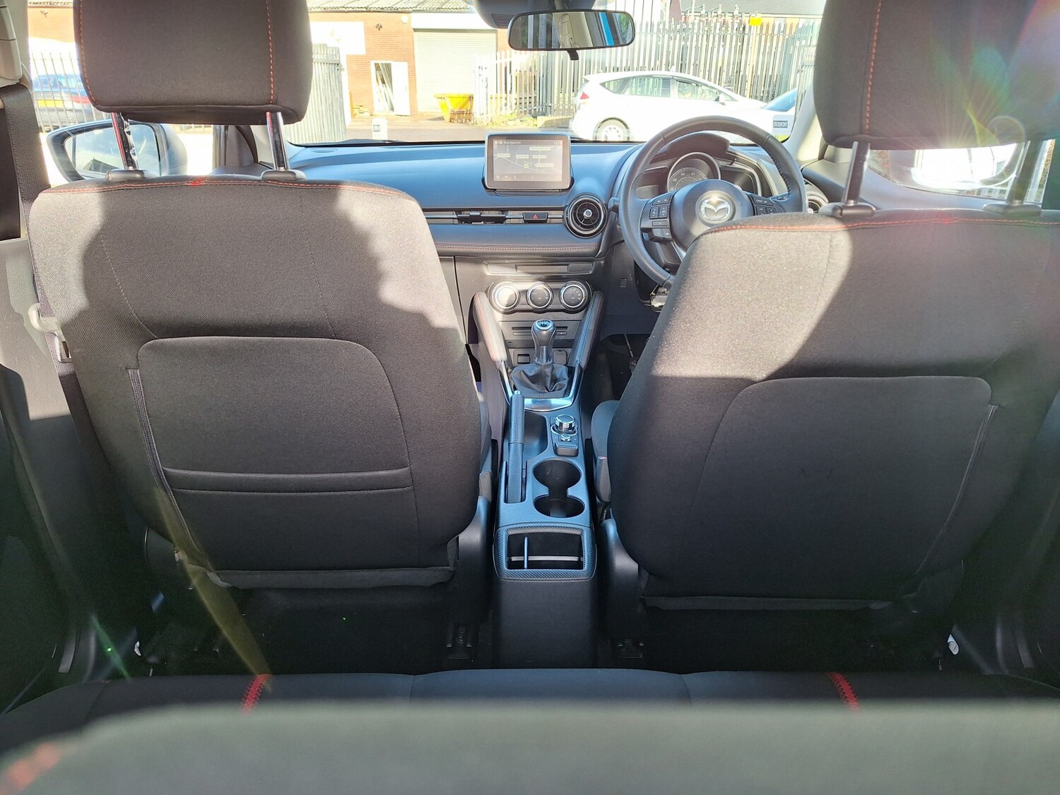 Used Mazda Mazda2 2015 for sale - 77370708: Photo 42