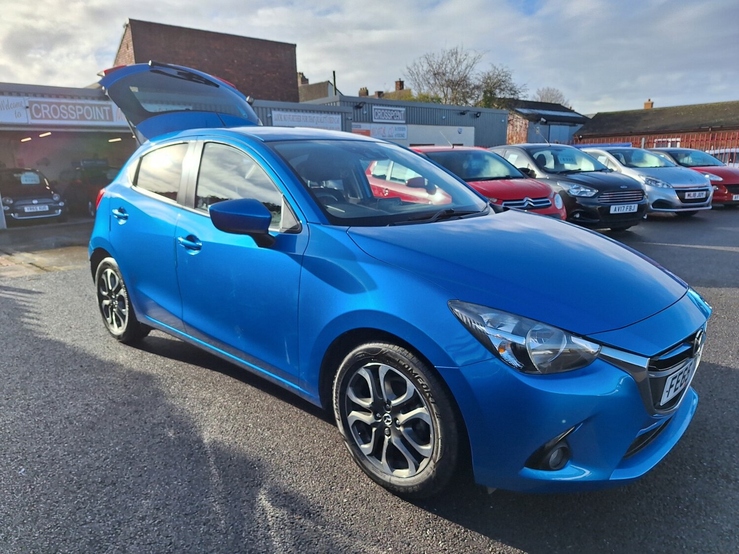 Used Mazda Mazda2 2015 for sale - 77370708: Photo 49