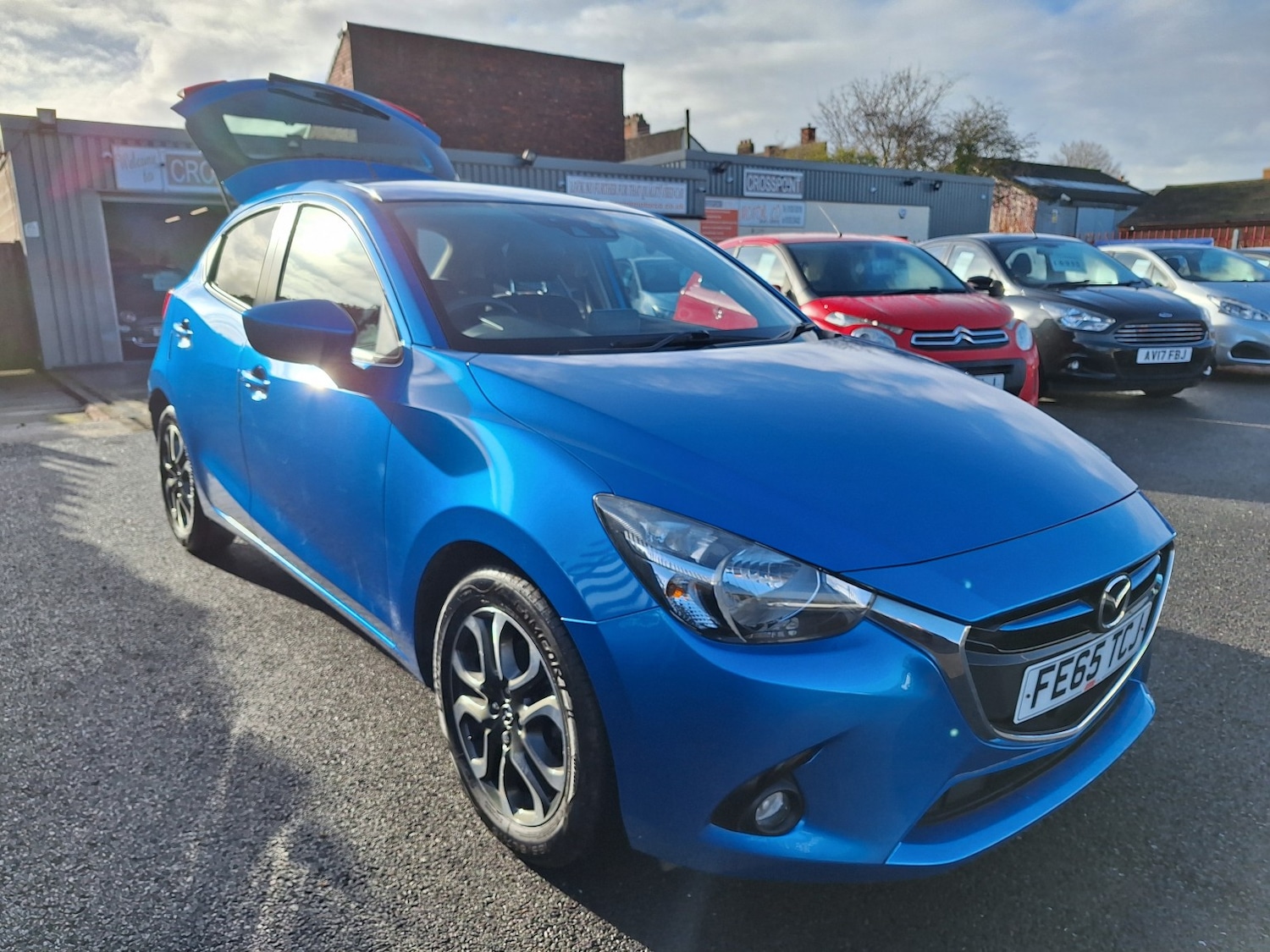 Used Mazda Mazda2 2015 for sale - 77370708: Photo 51