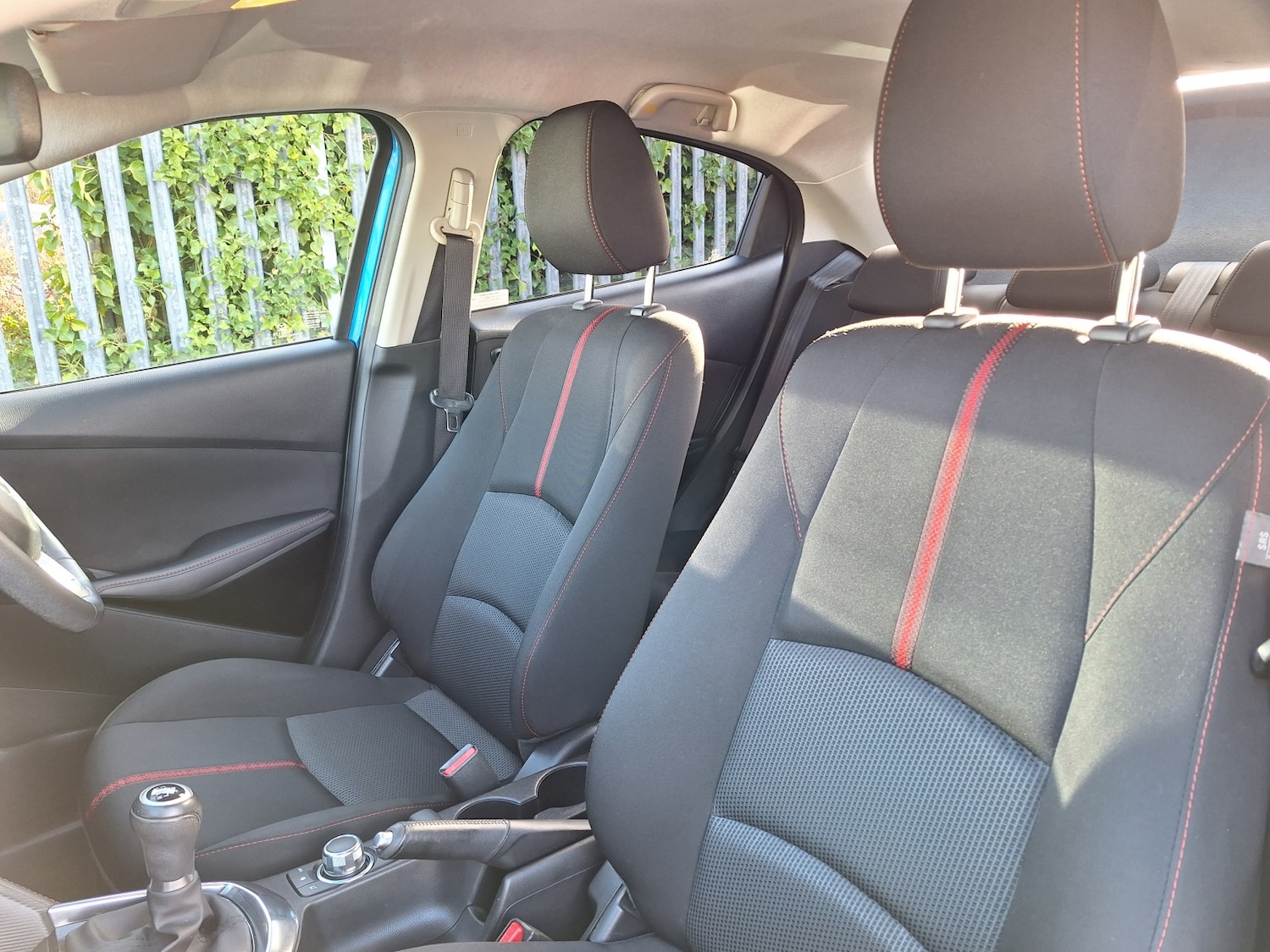 Used Mazda Mazda2 2015 for sale - 77370708: Photo 57