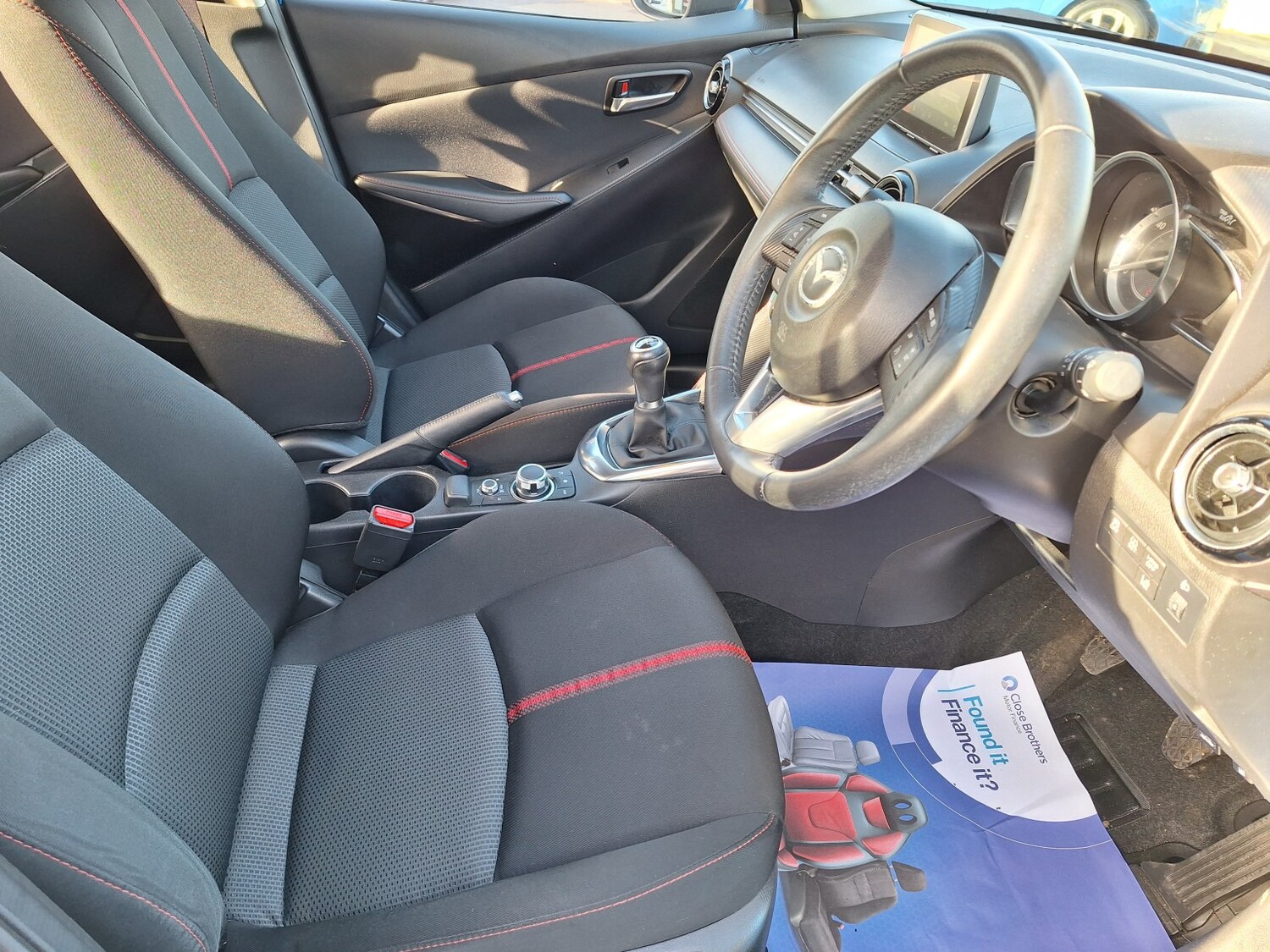 Used Mazda Mazda2 2015 for sale - 77370708: Photo 7