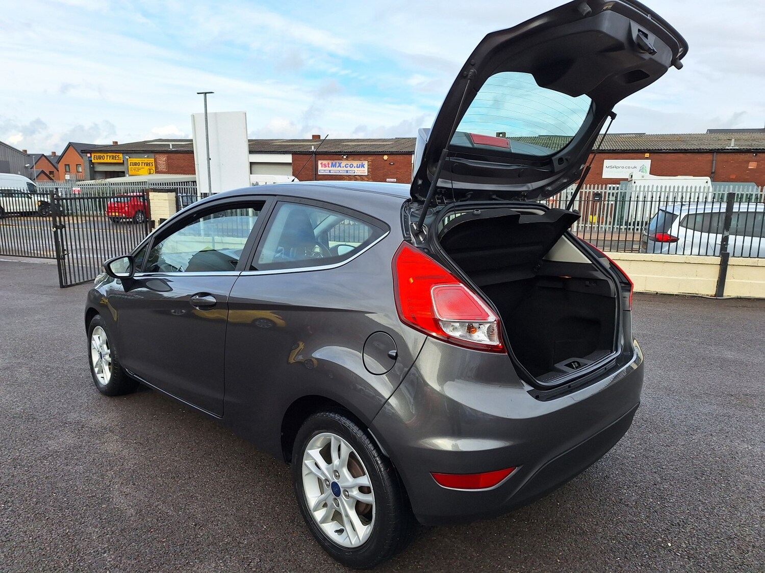 Used Ford Fiesta 2015 for sale - 76687257: Photo 23
