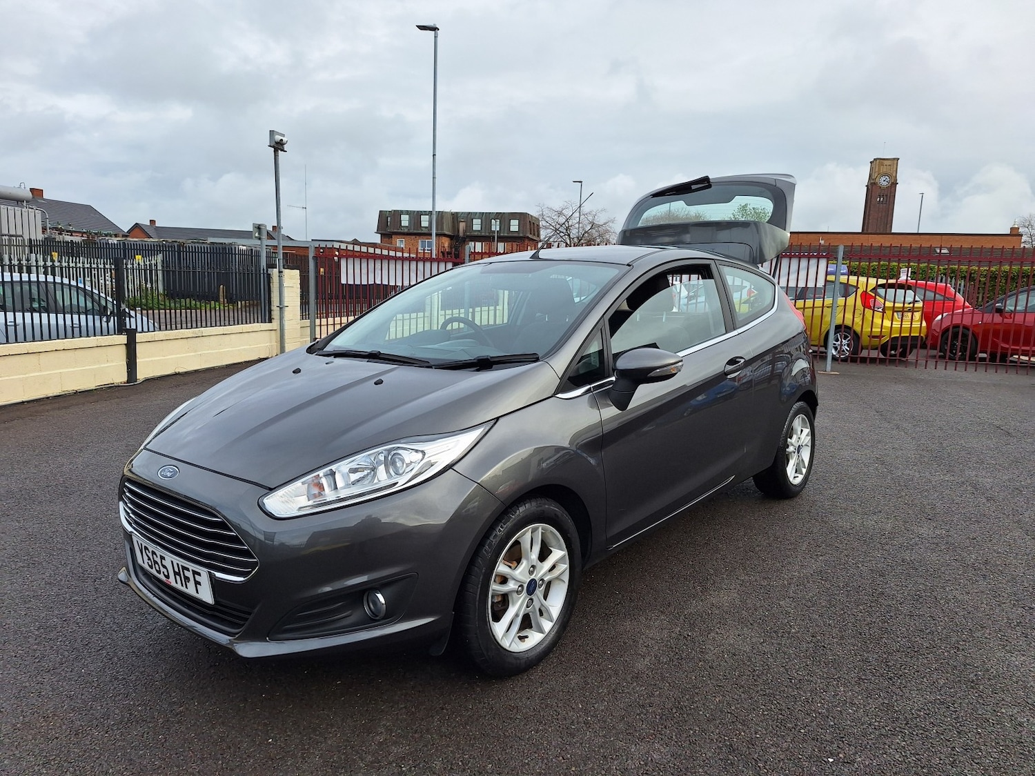 Used Ford Fiesta 2015 for sale - 76687257: Photo 40