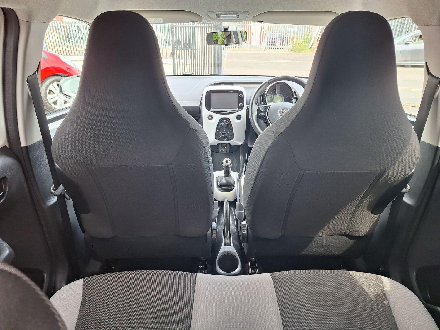 Used Toyota AYGO 2016 for sale - 76963344: Photo 14