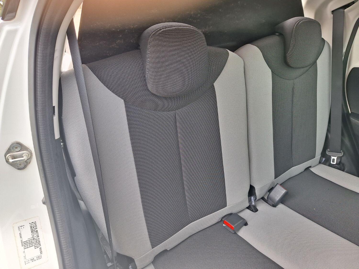 Used Toyota AYGO 2016 for sale - 76963344: Photo 34