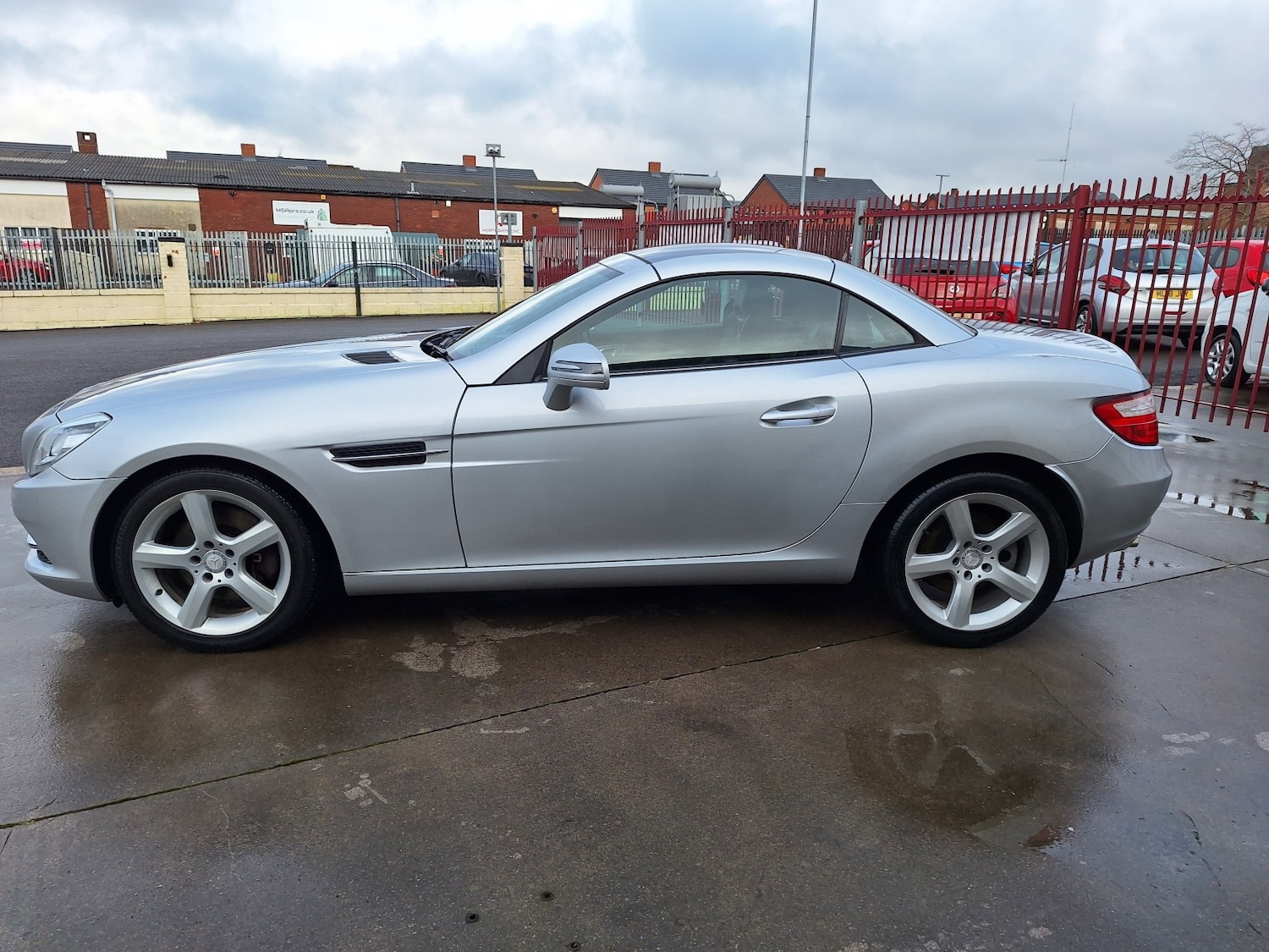 Used Mercedes-Benz SLK 2013 for sale - 77478136: Photo 17