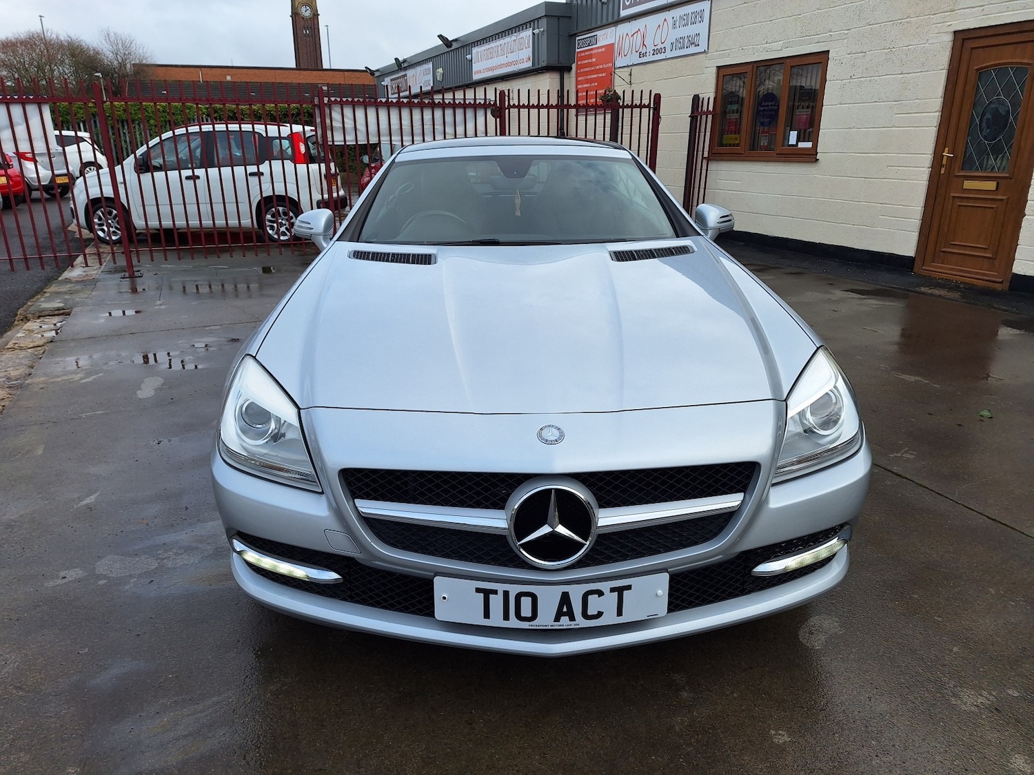 Used Mercedes-Benz SLK 2013 for sale - 77478136: Photo 2