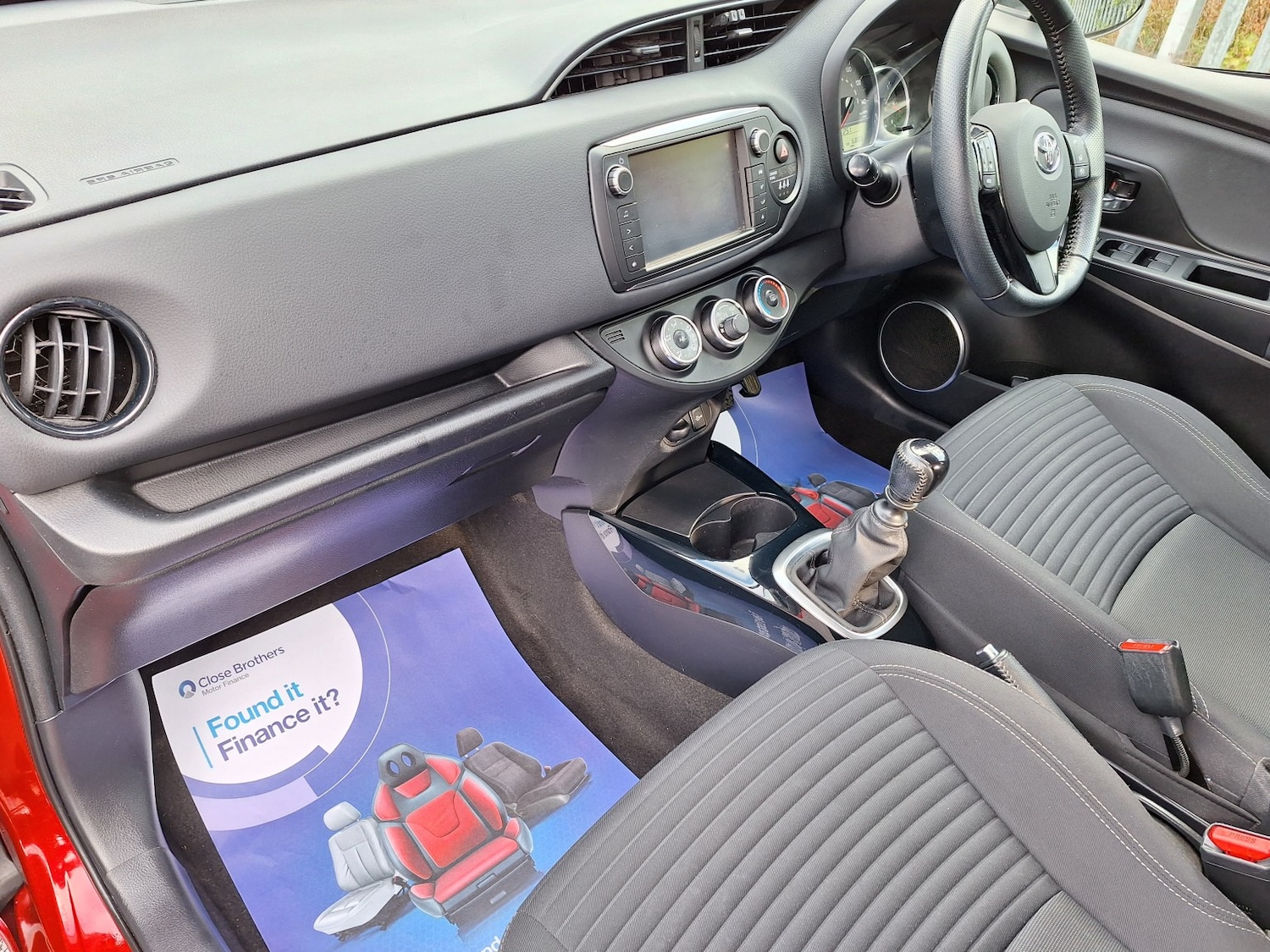 Used Toyota Yaris 2016 for sale - 77465655: Photo 15