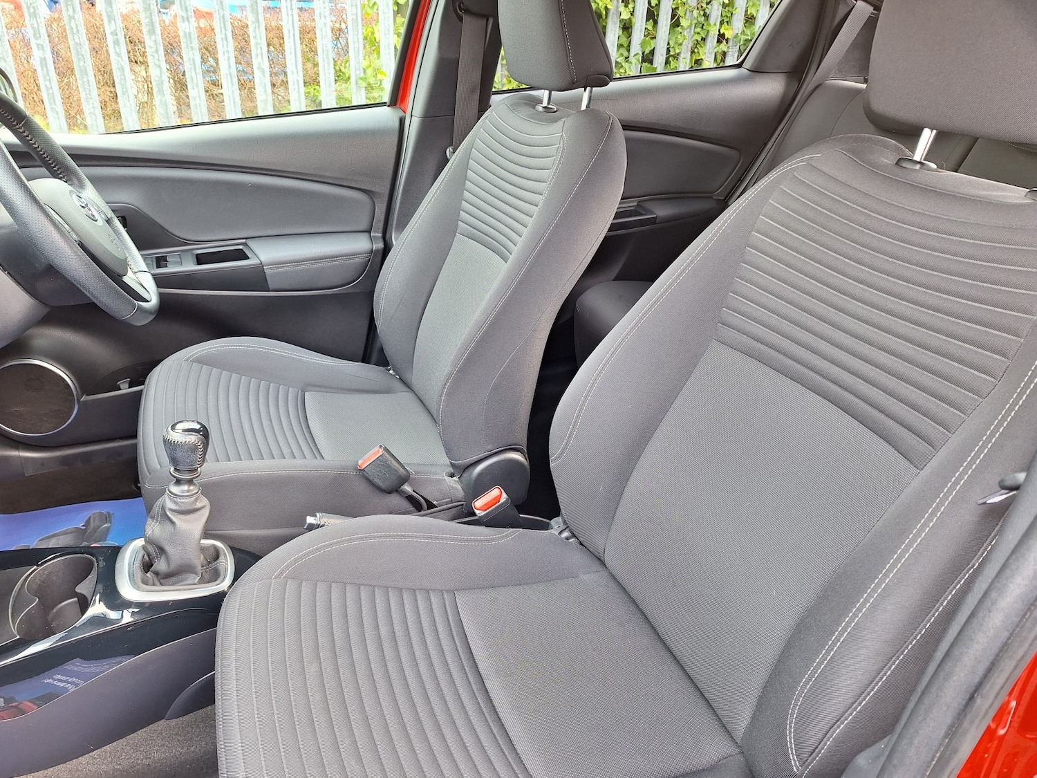 Used Toyota Yaris 2016 for sale - 77465655: Photo 16