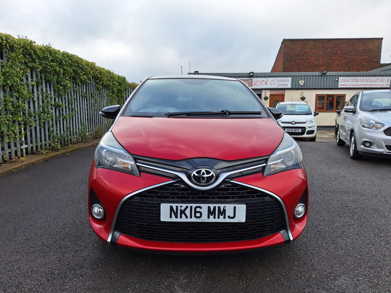 Used Toyota Yaris 2016 for sale - 77465655: Photo 2