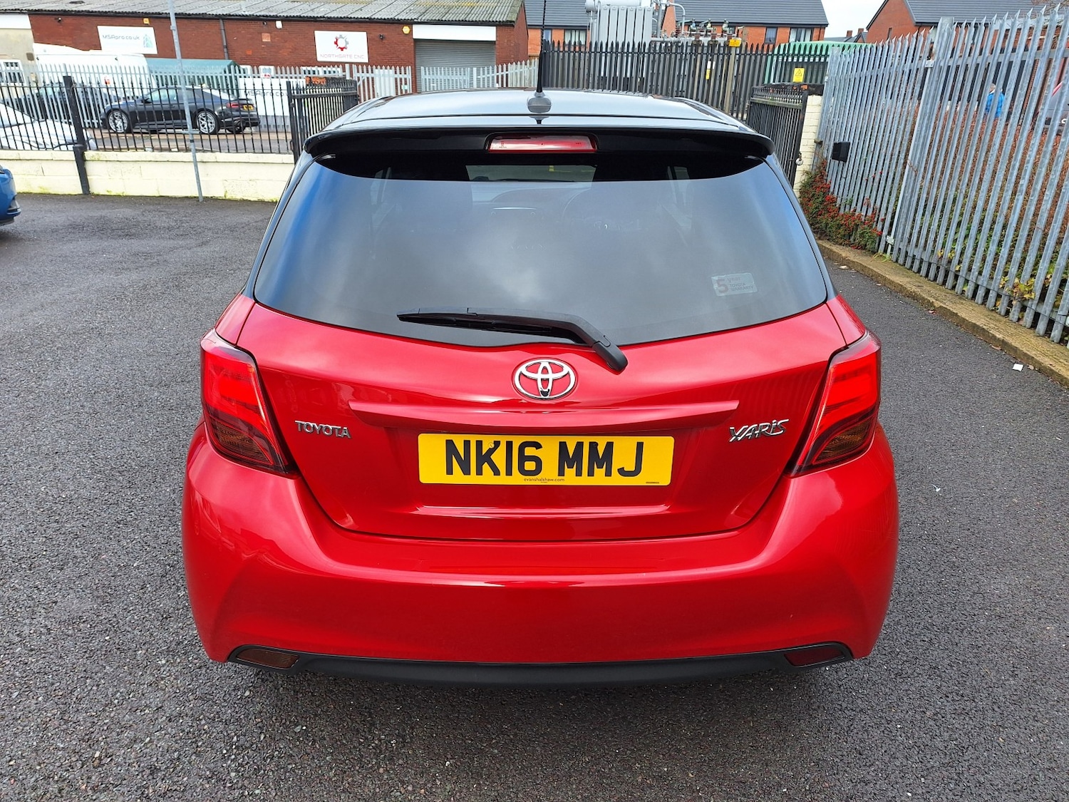 Used Toyota Yaris 2016 for sale - 77465655: Photo 21