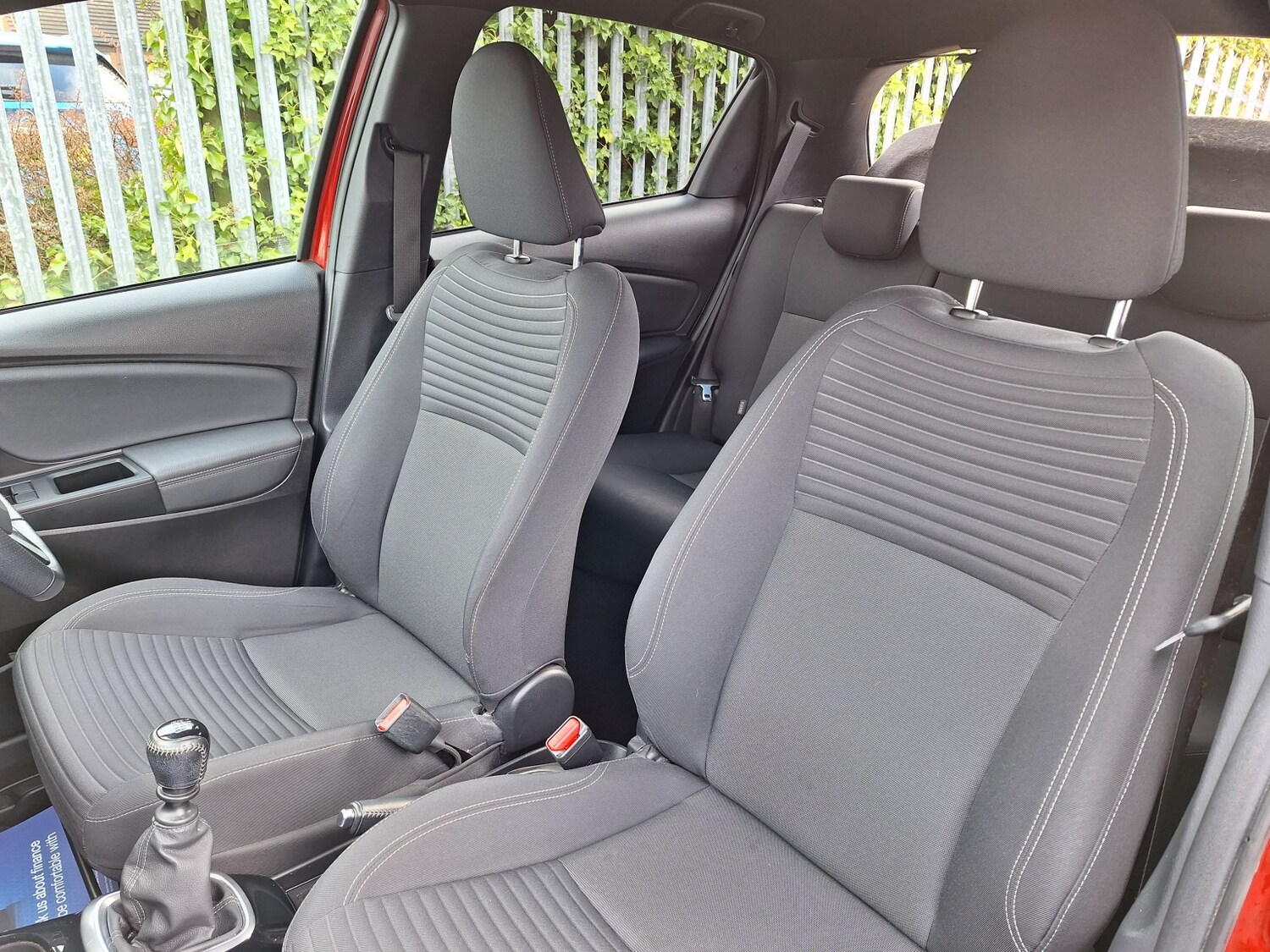 Used Toyota Yaris 2016 for sale - 77465655: Photo 40