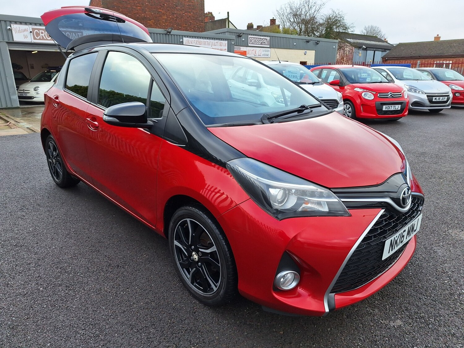 Used Toyota Yaris 2016 for sale - 77465655: Photo 51