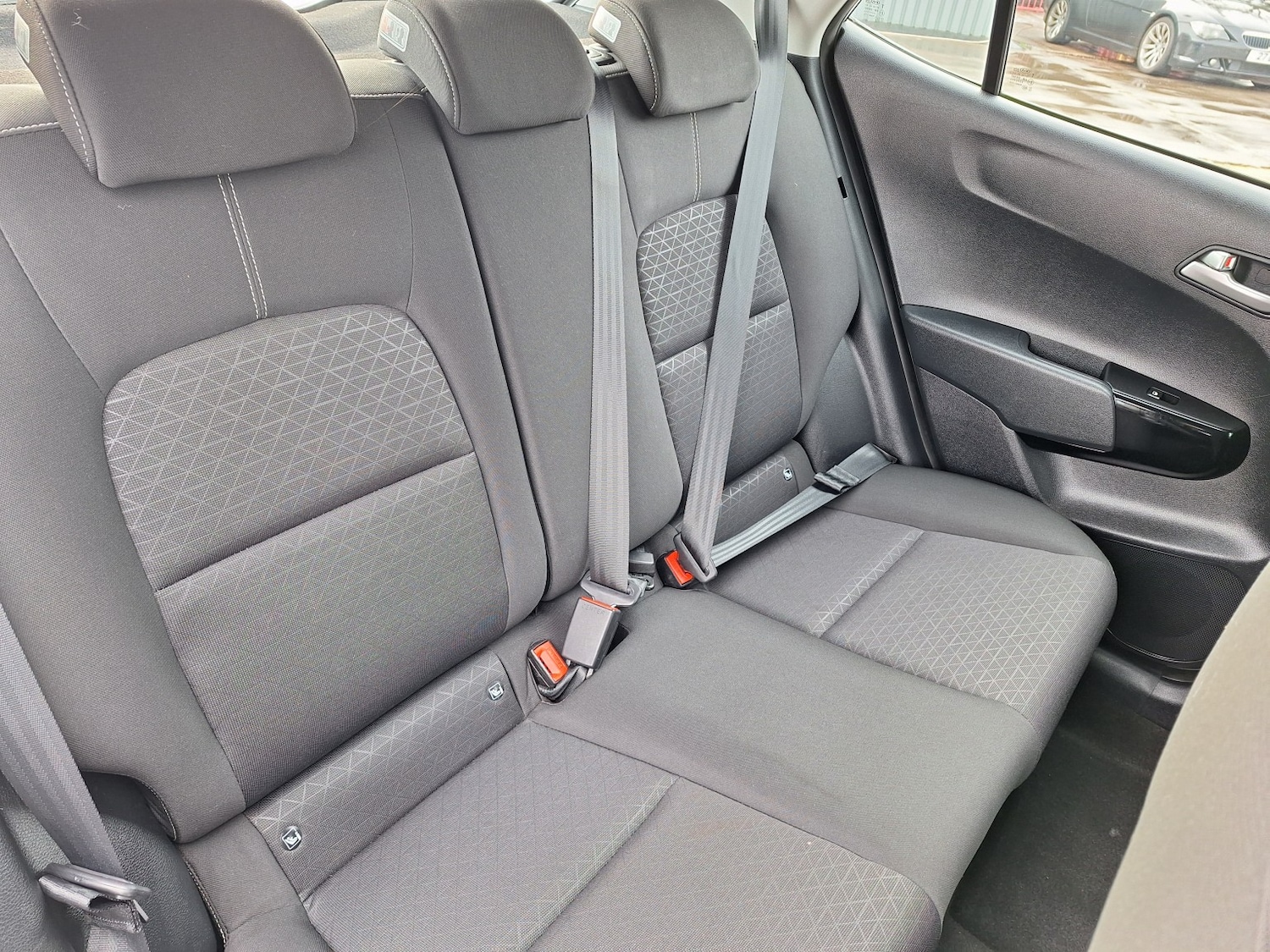 Used Kia Picanto 2018 for sale - 76741354: Photo 14