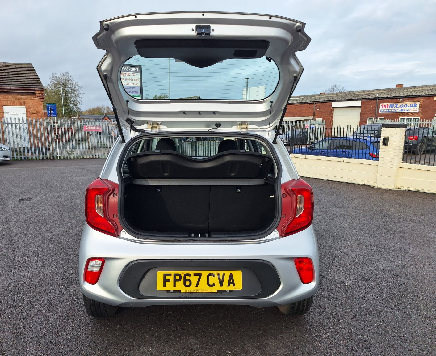 Used Kia Picanto 2018 for sale - 76741354: Photo 20