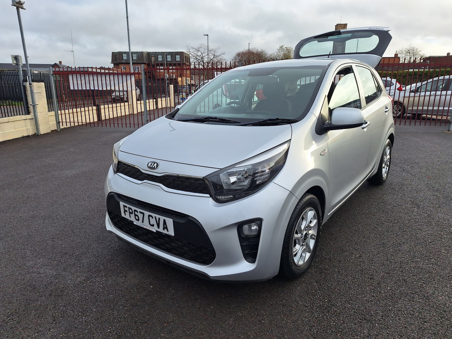 Used Kia Picanto 2018 for sale - 76741354: Photo 55