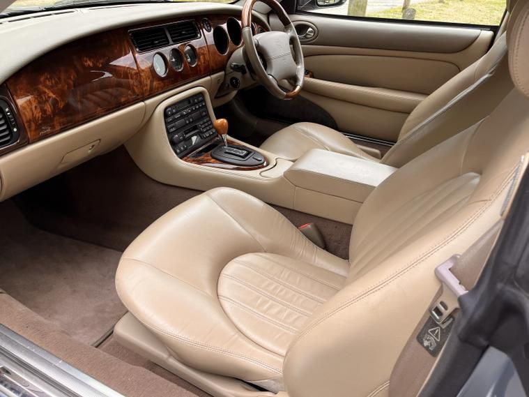 Used Jaguar XK8 2003 for sale - 77687597: Photo 17