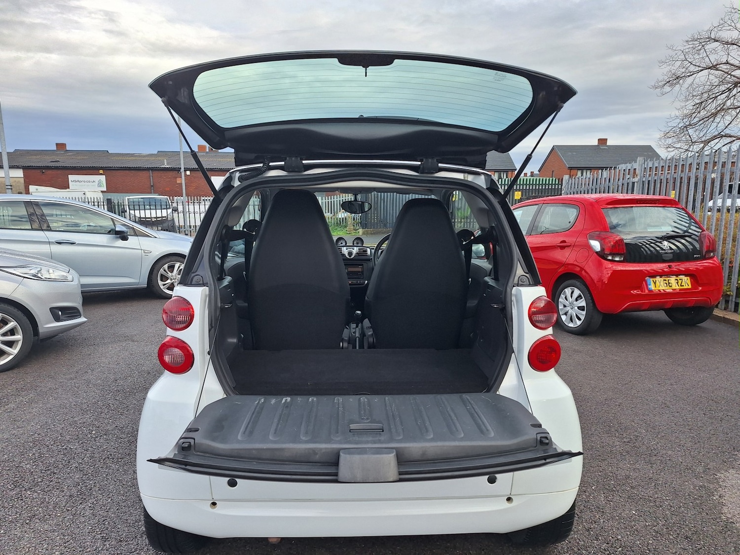 Used smart fortwo 2011 for sale - 76785046: Photo 17