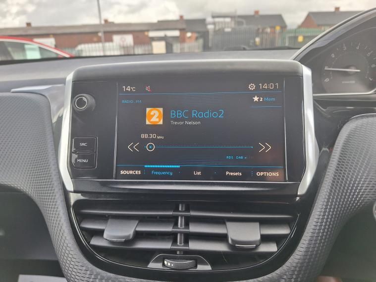 Used Peugeot 208 2018 for sale - 78059425: Photo 40