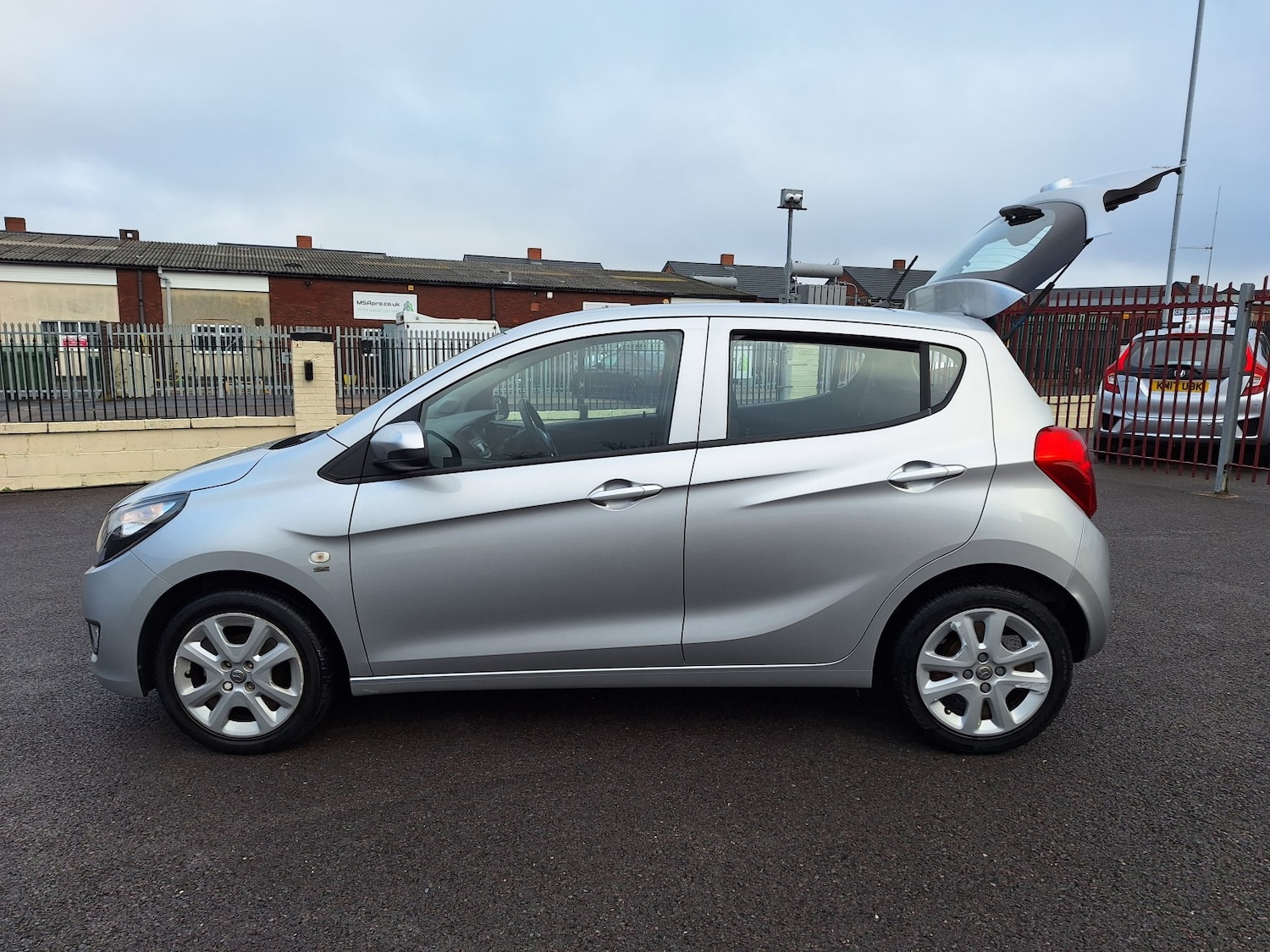Used Vauxhall Viva 2017 for sale - 77548233: Photo 5
