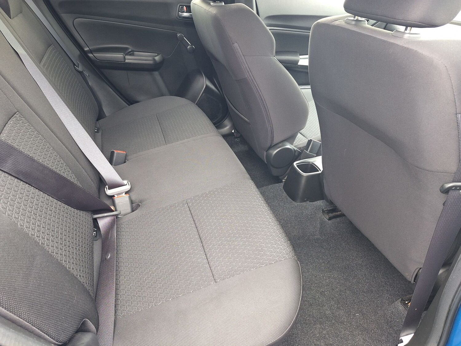 Used Suzuki Swift 2018 for sale - 77726257: Photo 28