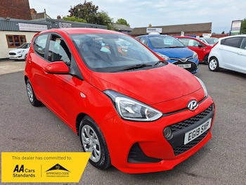 Used Hyundai i10 2019 for sale - 78936553: Photo