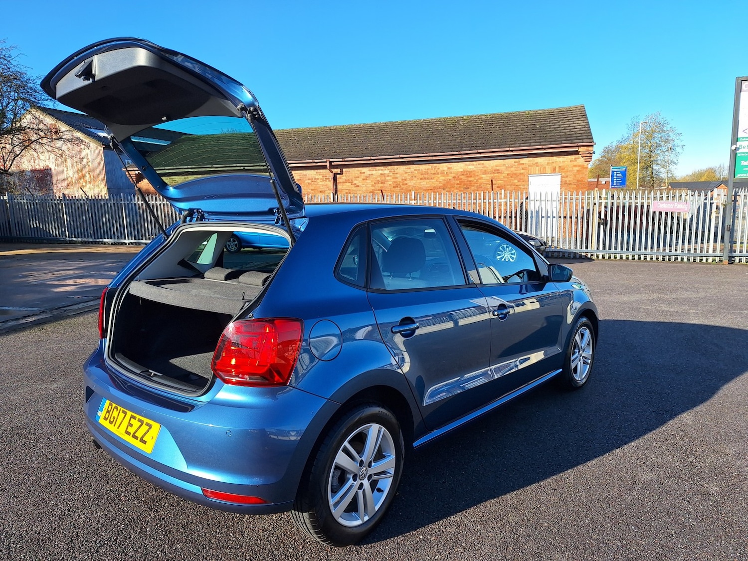 Used Volkswagen Polo 2017 for sale - 77558498: Photo 12