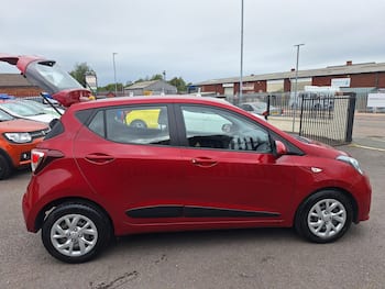 Used Hyundai i10 2018 for sale - 79815048: Photo