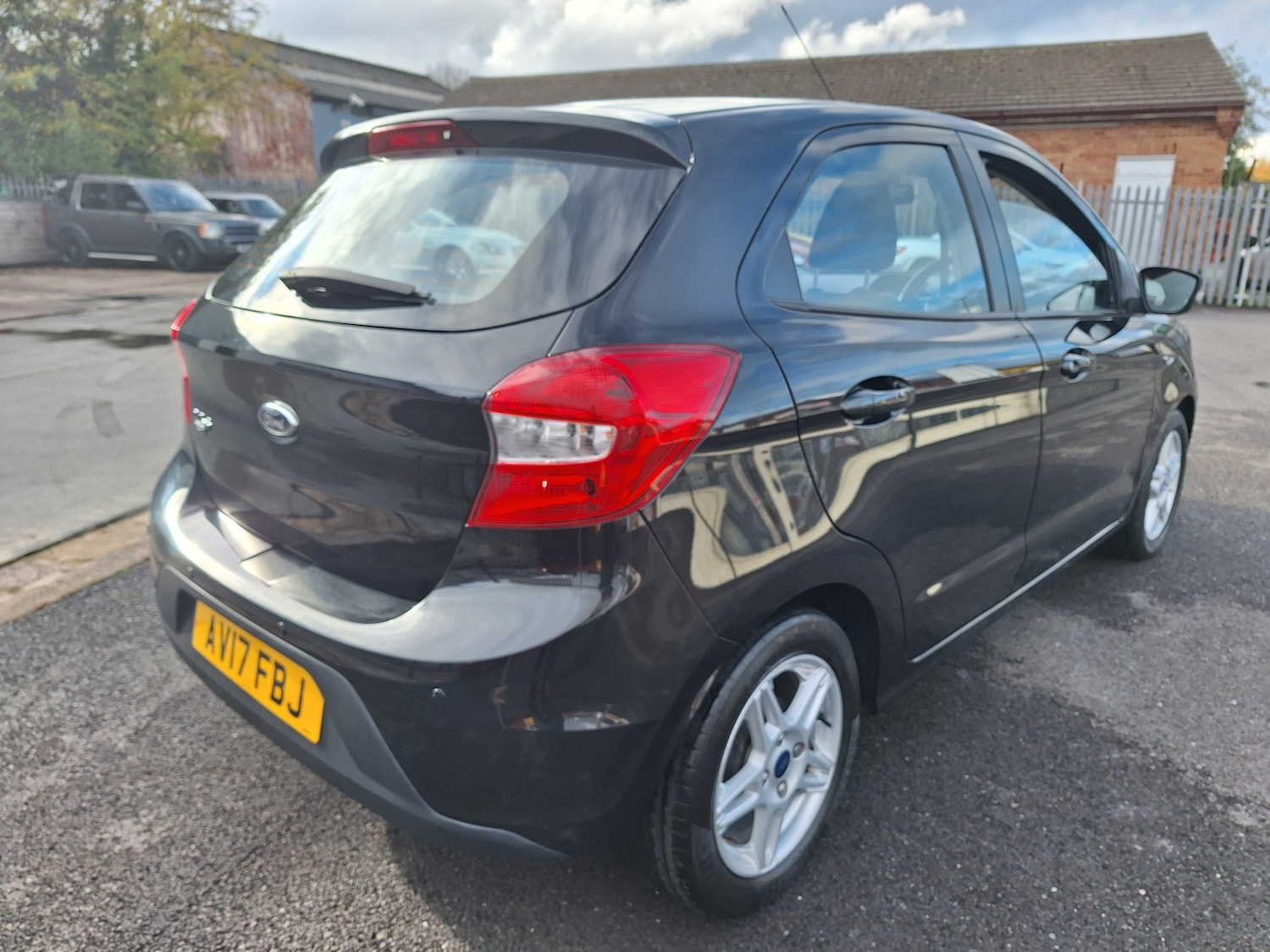 Used Ford Ka+ 2017 for sale - 76334856: Photo 12