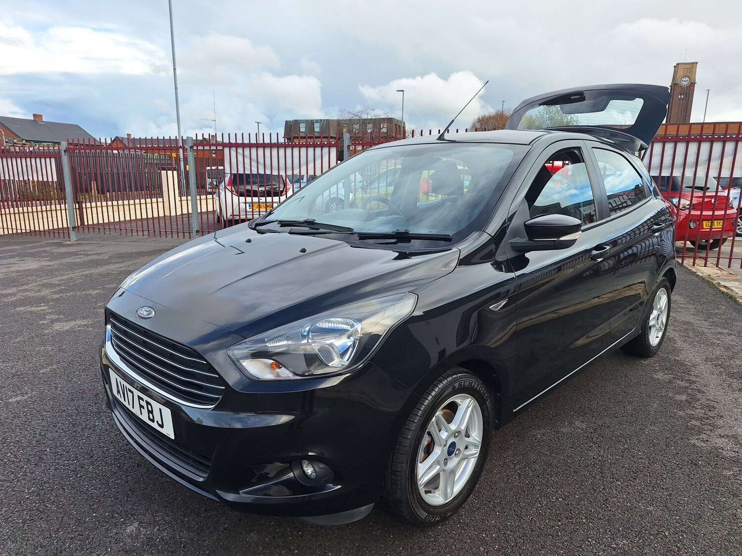 Used Ford Ka+ 2017 for sale - 76334856: Photo 3
