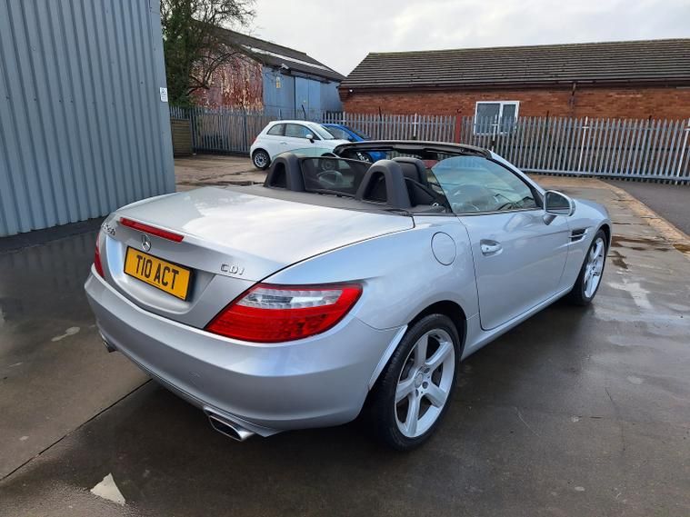 Used Mercedes-Benz SLK 2013 for sale - 77826863: Photo 12