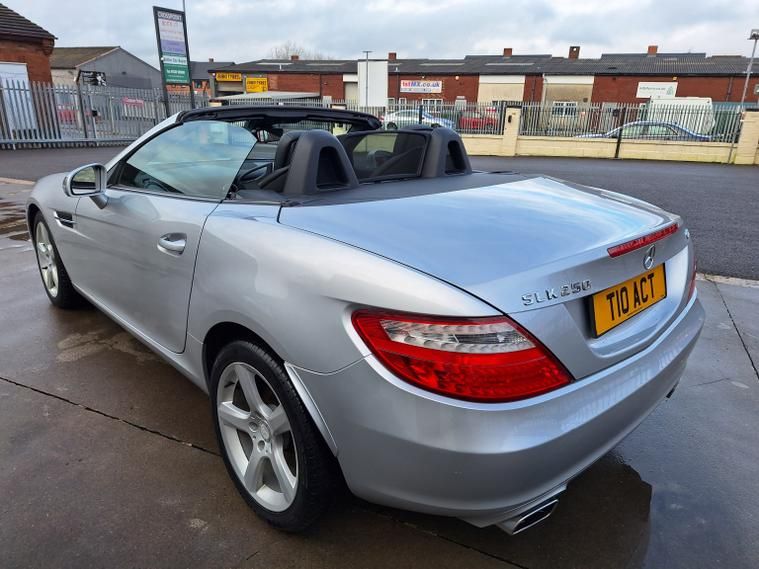 Used Mercedes-Benz SLK 2013 for sale - 77826863: Photo 27