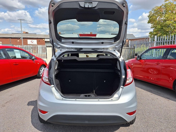 Used Ford Fiesta 2015 for sale - 75706090: Photo 13