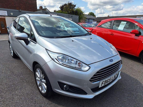 Used Ford Fiesta 2015 for sale - 75706090: Photo 26