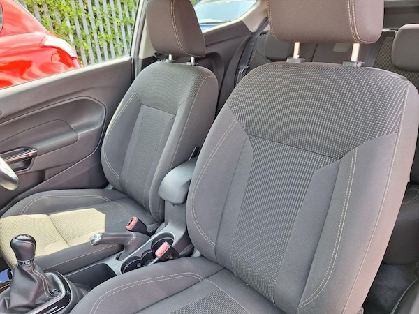 Used Ford Fiesta 2015 for sale - 75706090: Photo 37