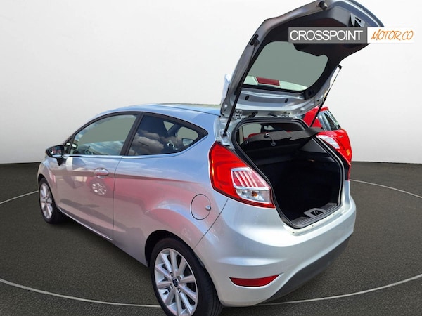 Used Ford Fiesta 2015 for sale - 75706090: Photo 3