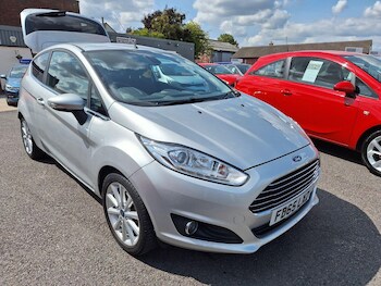 Used Ford Fiesta 2015 for sale - 75706090: Photo