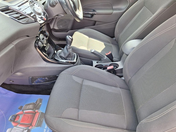 Used Ford Fiesta 2015 for sale - 75706090: Photo 40