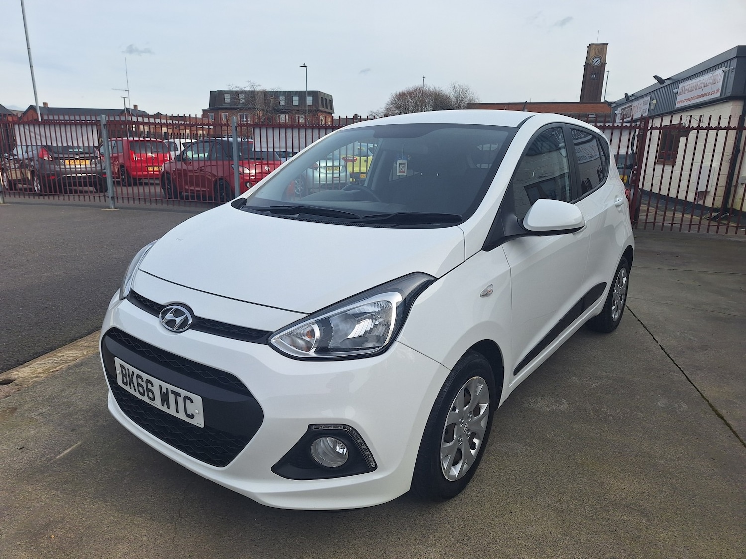 Used Hyundai i10 2016 for sale - 77595356: Photo 14