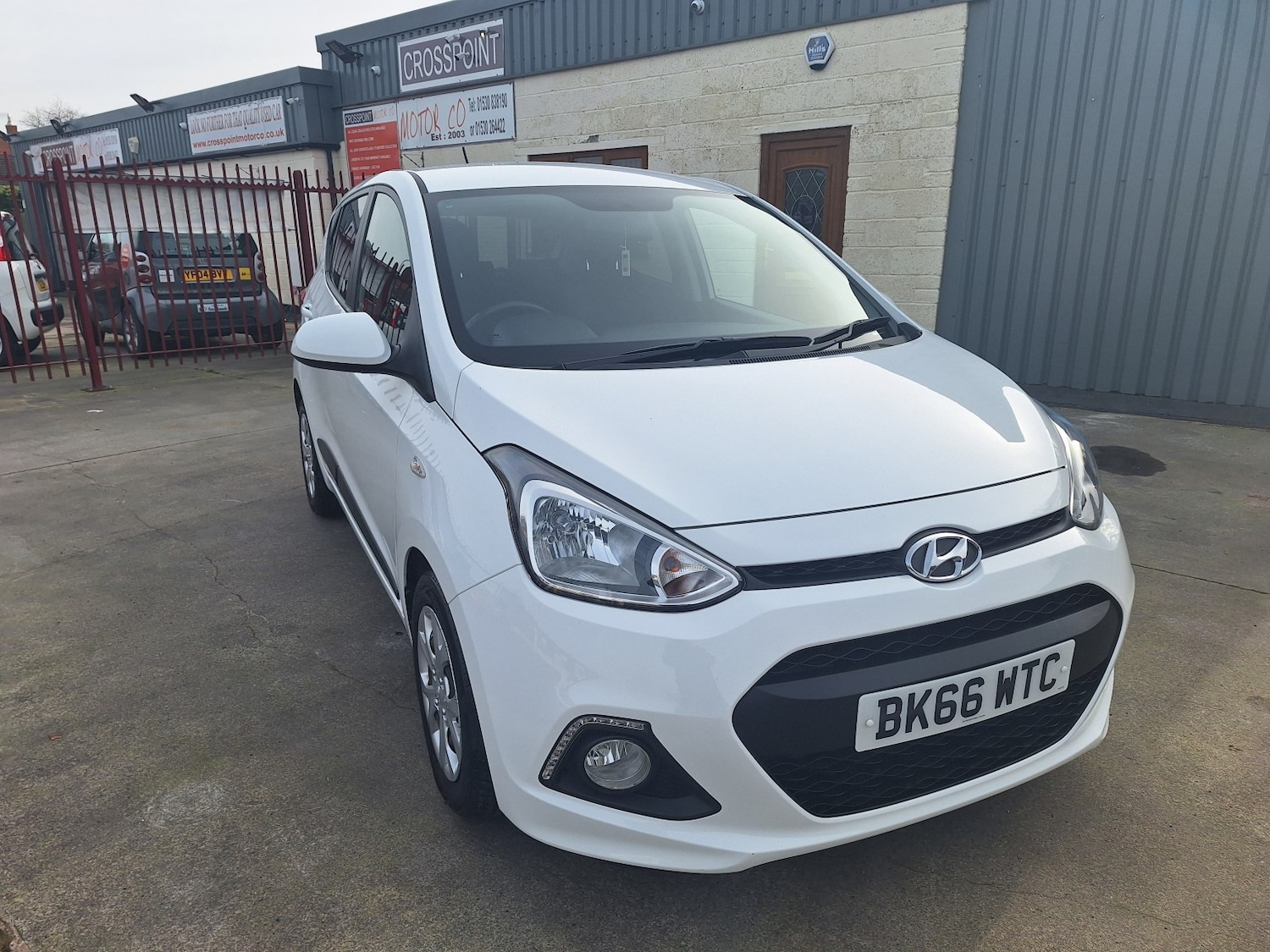 Used Hyundai i10 2016 for sale - 77595356: Photo 40