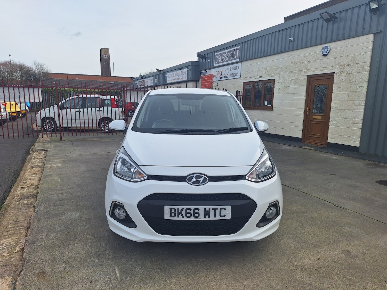 Used Hyundai i10 2016 for sale - 77595356: Photo 42